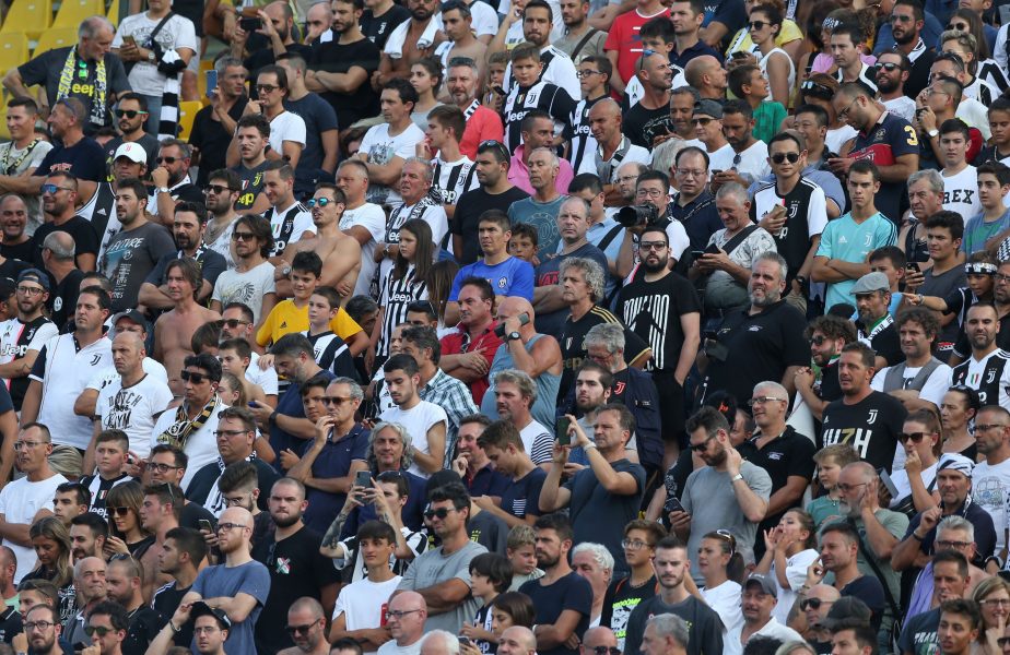 Italia, una dintre cele mai lovite țări de Covid-19, vrea să readucă suporterii pe stadioane. Anunțul Ministerului Sănătății