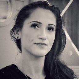 Experienţa traumatizantă a unei românce într-un tren din Franţa: "A început să țipe la mine, mi-a luat paşaportul"