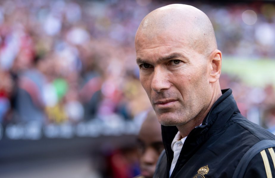 Zidane îi răspunde lui Pique, care a acuzat Real Madrid de jocuri de culise. ”Pe noi nu ne avantajează arbitrii!”
