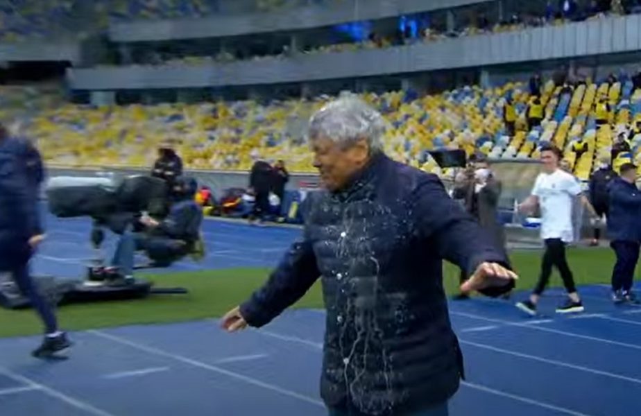 VIDEO | Imagini fabuloase cu Mircea Lucescu, după ce a devenit campion cu Dinamo Kiev! Jucătorii i-au făcut "baie" cu şampanie