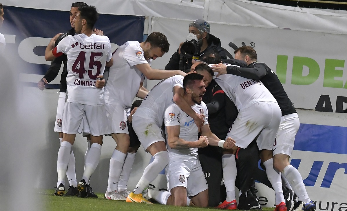 Andrei Burcă, bucurie după marcarea unui gol