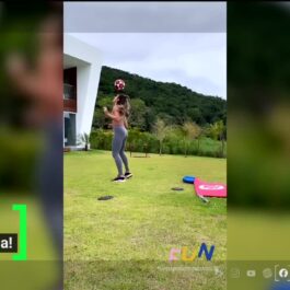 E braziliancă și iubește mingea mai mult decât orice! Natalia atrage toate privirile cu trucurile ei!