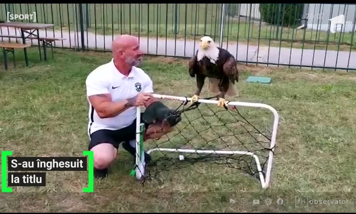 S-au înghesuit la titlu