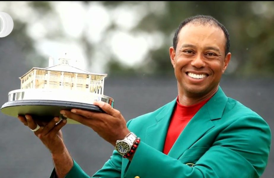 Tiger Woods plânge după marile turnee