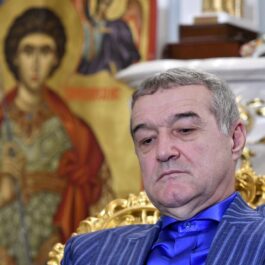 Gigi Becali, şef de şantier la o biserica