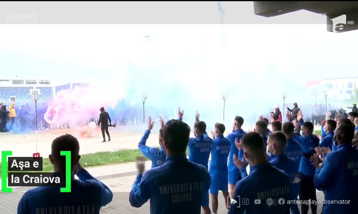 Moment incendiar la Craiova! Fanii olteni au mers peste jucatori