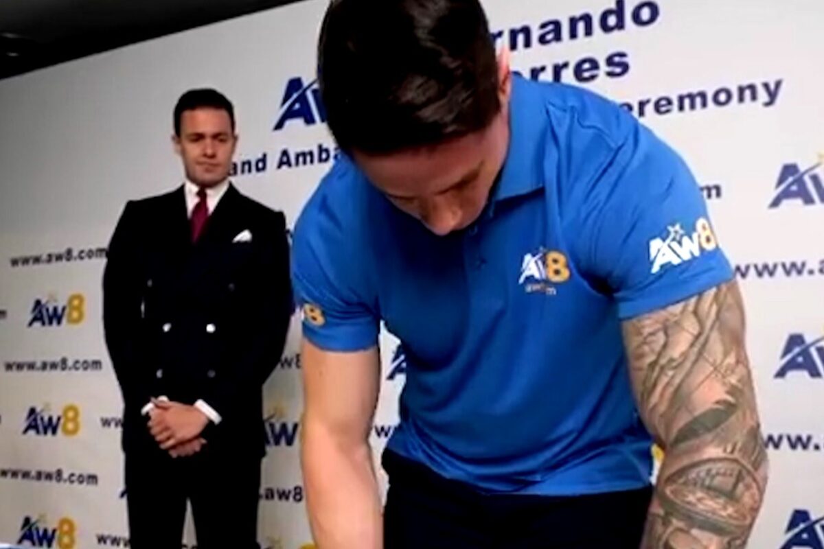 Un pachet de muschi. Asa a ajuns Fernando Torres