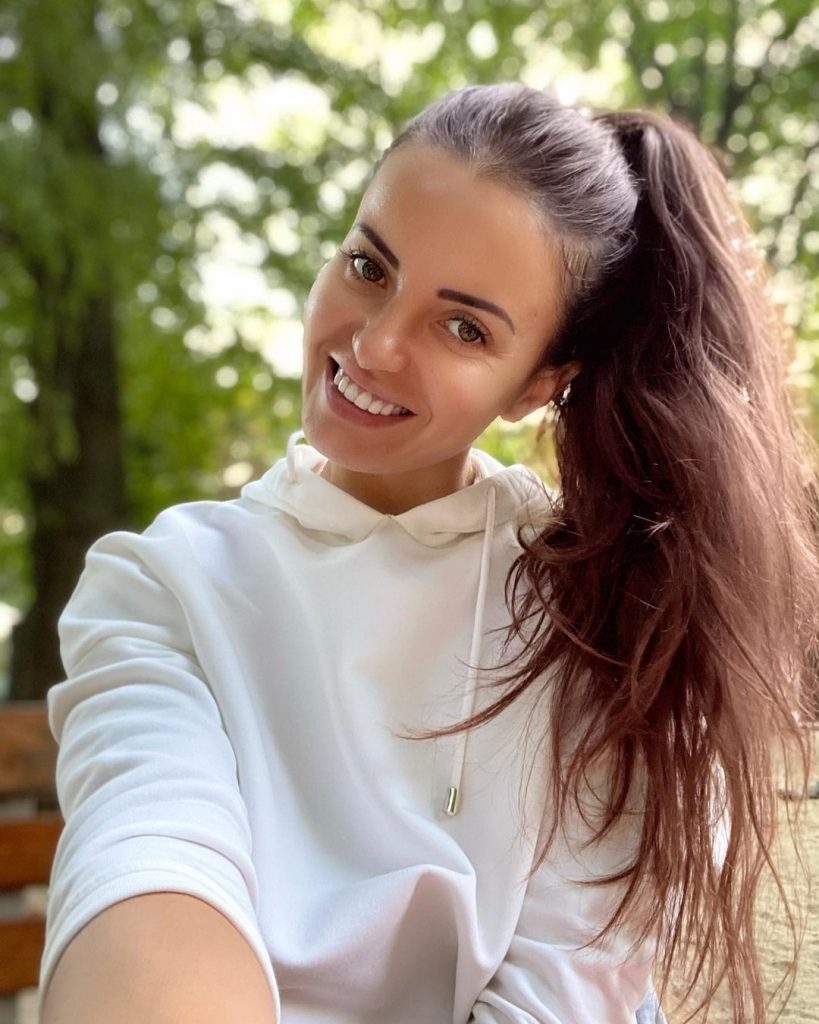 Instagram Mădălina Apostol