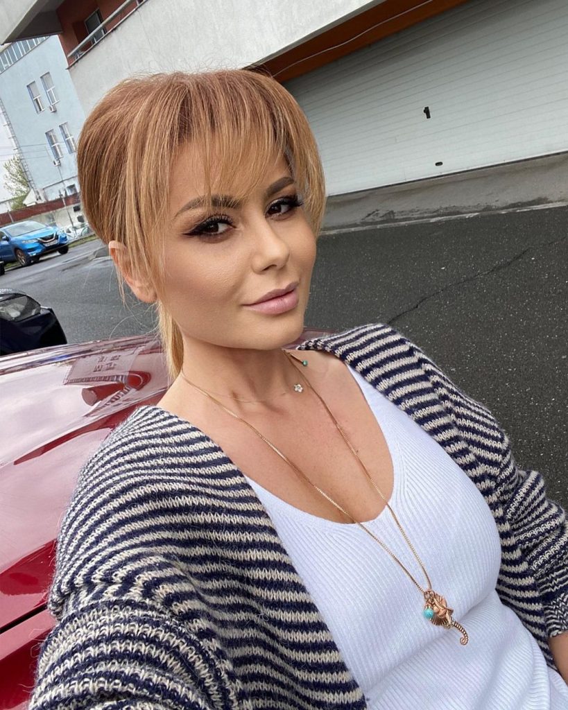 Instagram Emilia Ghinescu