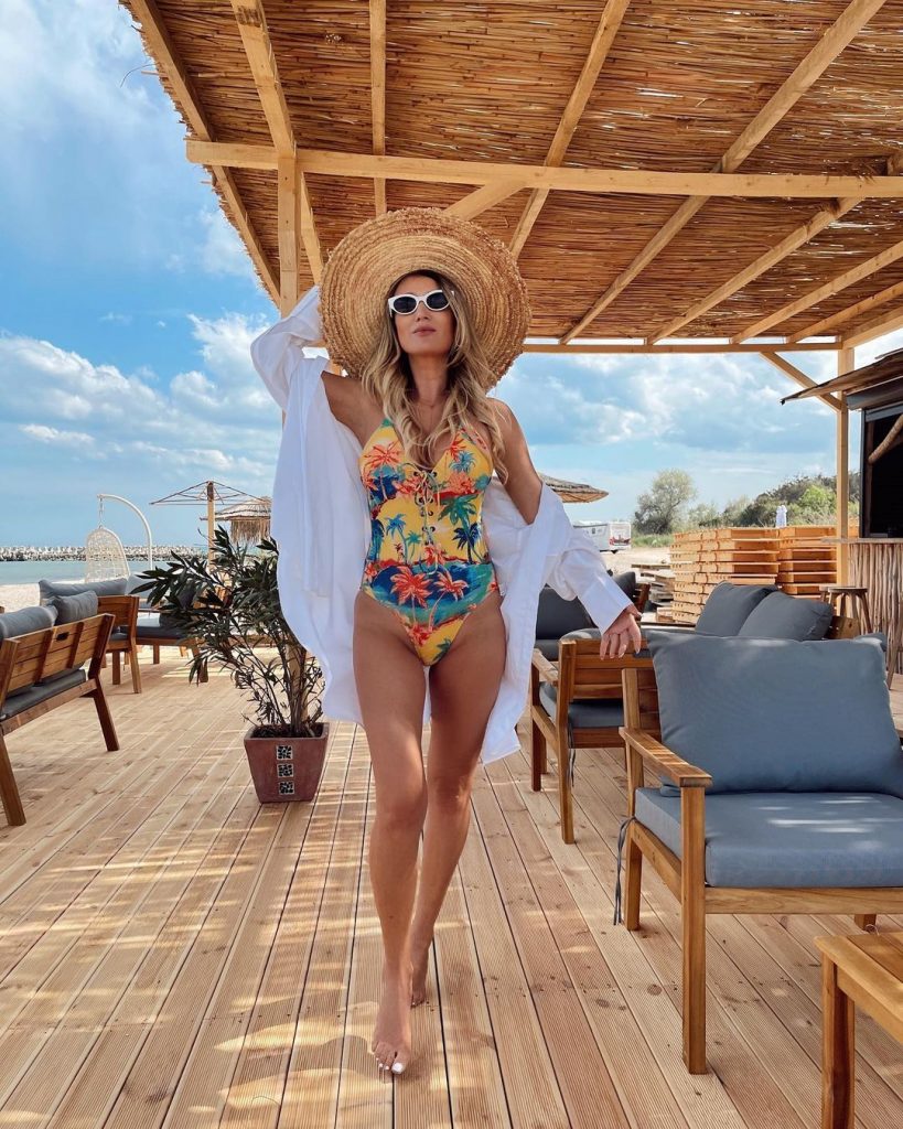 Instagram Carmen Negoiţă