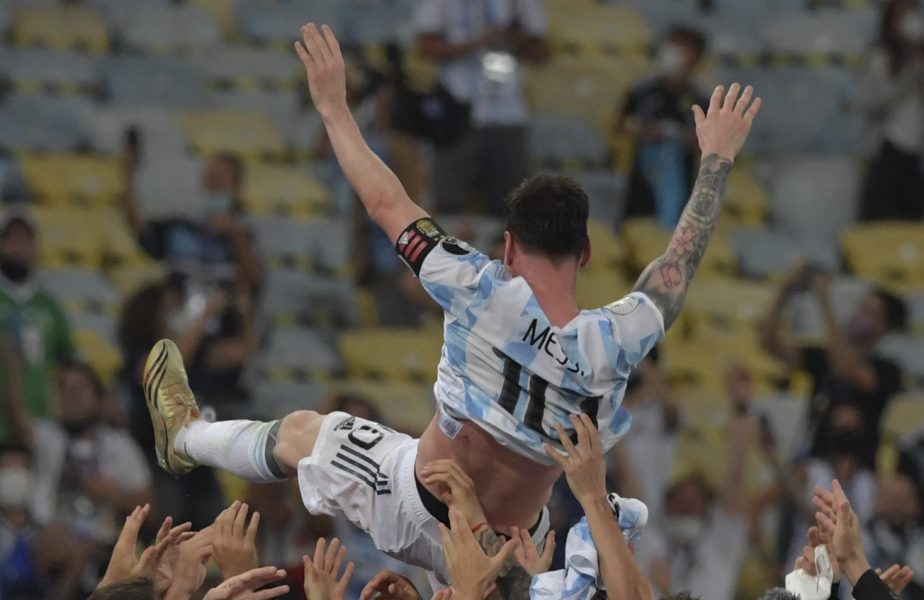 Lionel Messi a câştigat Copa America! S-a rupt blestemul! Argentina a bătut Brazilia, pe Maracana. Lacrimi pentru starul „Pumelor”