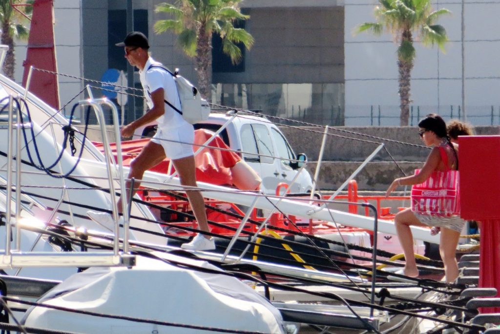 Cristiano Ronaldo, vacanță de vis în Mallorca! Imagini spectaculoase alături de Georgina Rodriguez. A plătit o avere pentru o noapte de cazare
