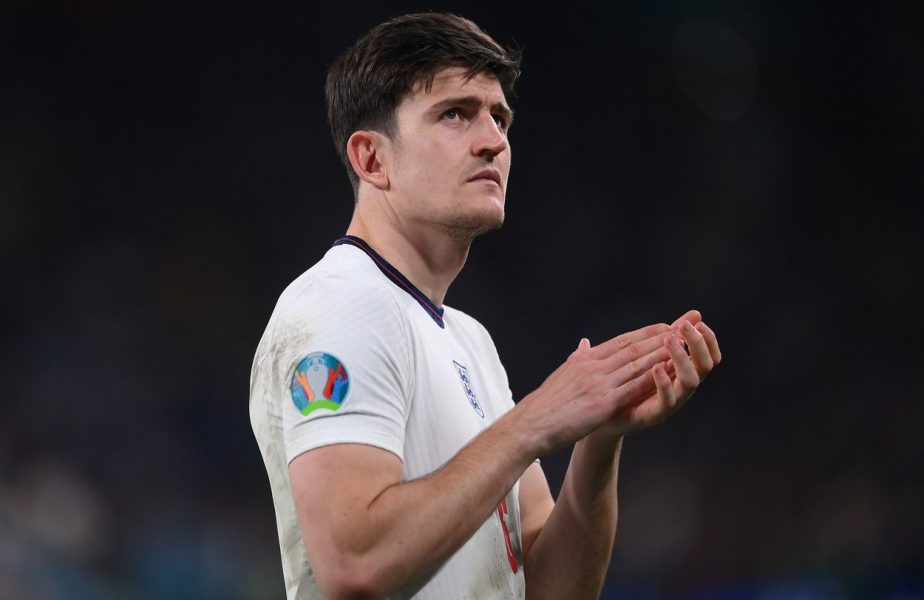 Fanii englezi l-au călcat în picioare pe tatăl lui Harry Maguire la finala EURO 2020! „A fost ceva înfricoşător”