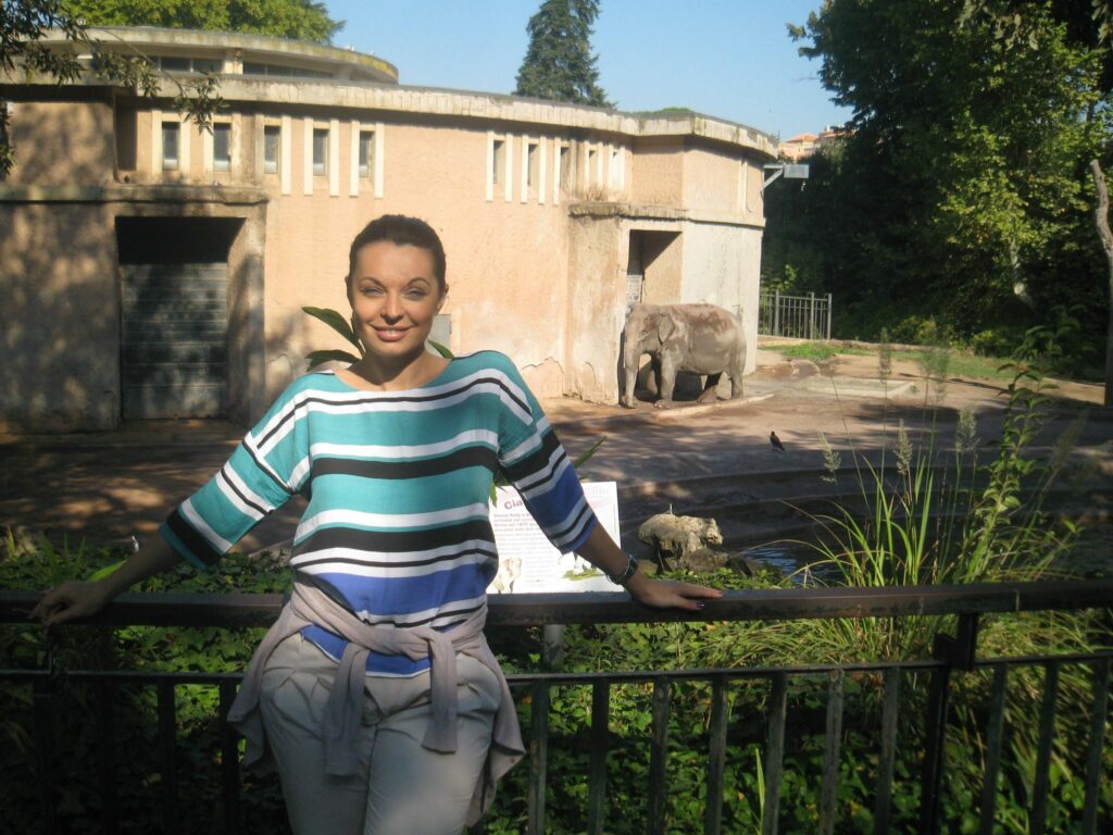 Facebook Cristina Chiser