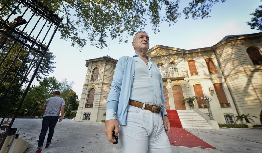 Gigi Becali a primit o ofertă uriaşă pentru a-şi vinde Palatul