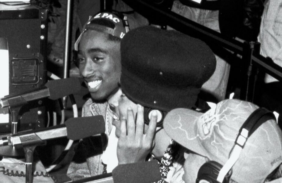 25 de ani de la moartea lui Tupac. A fost împușcat după ce a plecat de la meciul lui Tyson