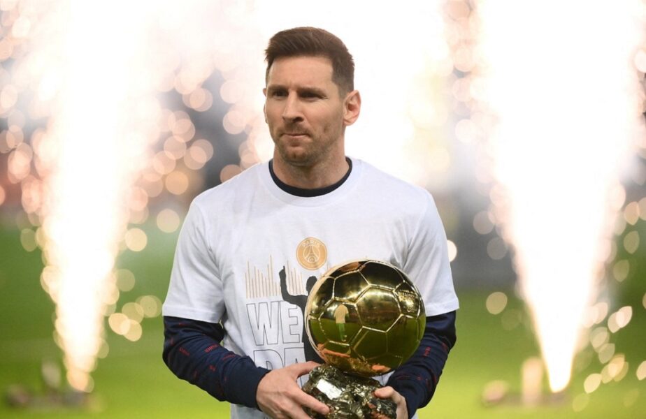 Lionel Messi a prezentat Balonul de Aur 2021 în fața fanilor! Moment special înainte de PSG – Nice
