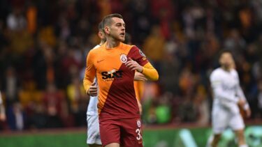 Alexandru Cicâldău a marcat în derby-ul Galatasaray – Trabzonspor. Capitolul la care nu are rival la gruparea Cim Bom! A declanșat nebunia în tribune
