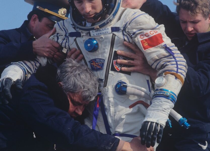 Cosmonautul uitat în spațiu 312 zile. ”Mai stai și tu puțin!” A aterizat într-o țară inexistentă!