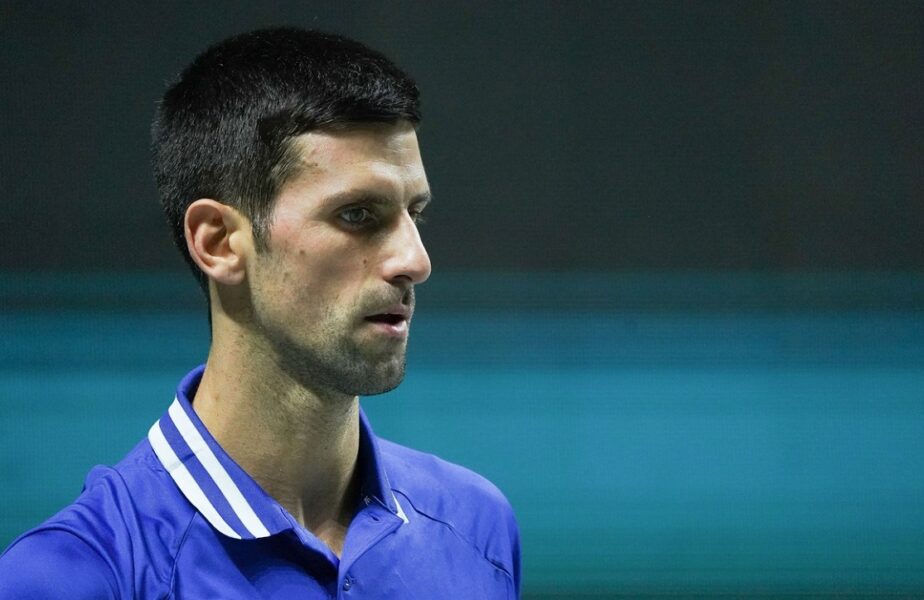 Decizie uluitoare în privinţa lui Novak Djokovic! Autorităţile australiene, fără milă. Unde a fost dus sârbul după ce i s-a anulat viza şi a fost expulzat