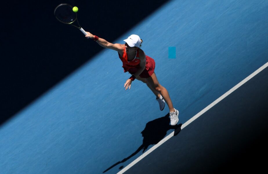 Australian Open 2022 | Simona Halep – Alize Cornet 4-6, 6-3, 4-6. Simo, OUT de la Melbourne. Campioana noastră a fost eliminată în optimi, la capătul unui meci dramatic, în care a luptat admirabil