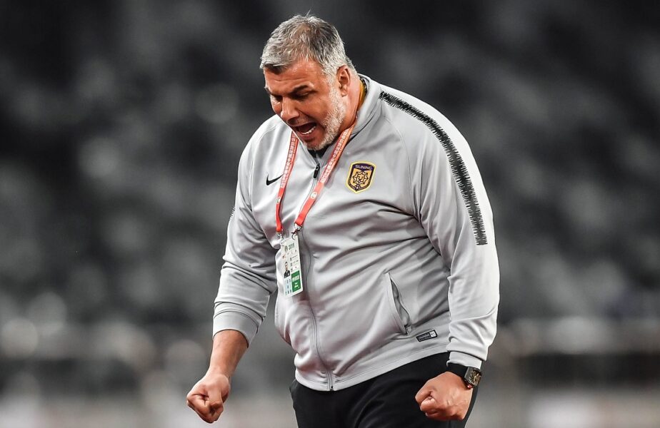 Cosmin Olăroiu, reacție fabuloasă în vestiar după calificarea în finala President Cup. I-a cucerit pe arabi: „Merită să fie numit un meci nebun!”