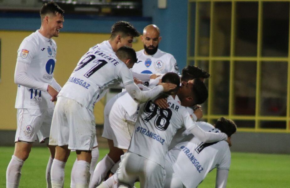 Dinamo s-a înțeles cu un jucător de la Gaz Metan Mediaș chiar înaintea meciului direct. Flavius Stoican primește întăriri în defensivă! Lovitură importantă