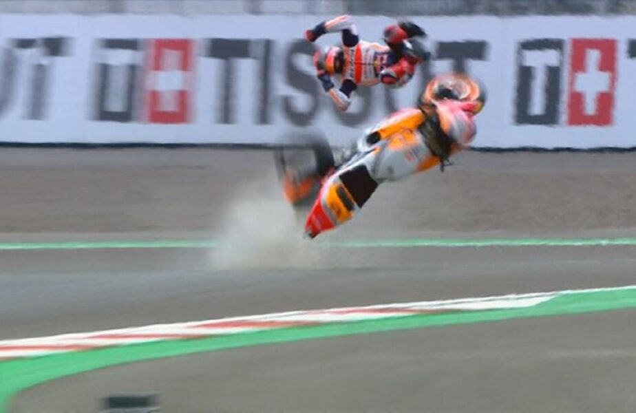 Marc Marquez, accident horror în Indonezia. Sextuplul campion mondial la MotoGP a fost dus cu elicopterul la spital. Imagini tulburătoare!