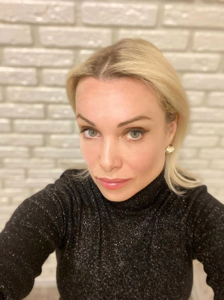Ce a spus Vladimir Putin despre relaţia amoroasă pe care ar fi avut-o cu Katia Andreeva, prezentatoarea TV care a fost întreruptă în direct de Marina Ovsyannikova cu un mesaj împotriva războiului