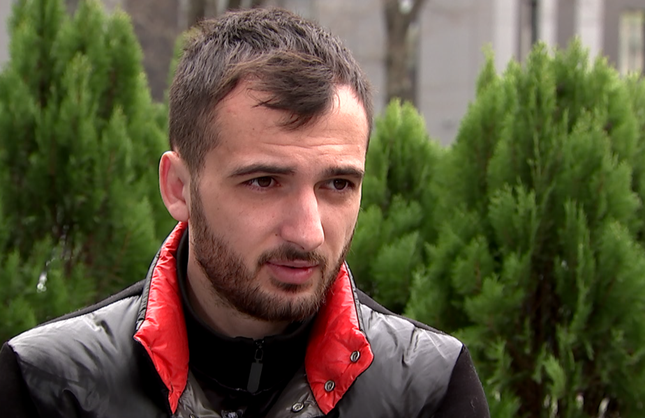 AS.ro LIVE | Interviu cu Boban Nikolov, în emisiunea moderată de Cătălin Oprişan. Macedoneanul crescut de Gică Hagi a pus umărul la eliminarea Italiei de la Cupa Mondială şi la victoria lui Sheriff Tiraspol în faţa lui Real Madrid