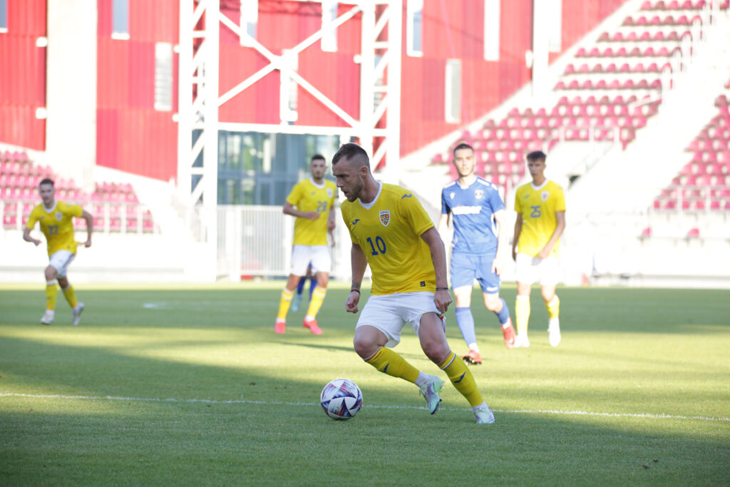 România, amical-surpriză pe Giulești înaintea bătăliilor din Nations League! Florin Niţă şi Marian Aioani, „adversarii” tricolorilor. Hai, România! În fiecare zi