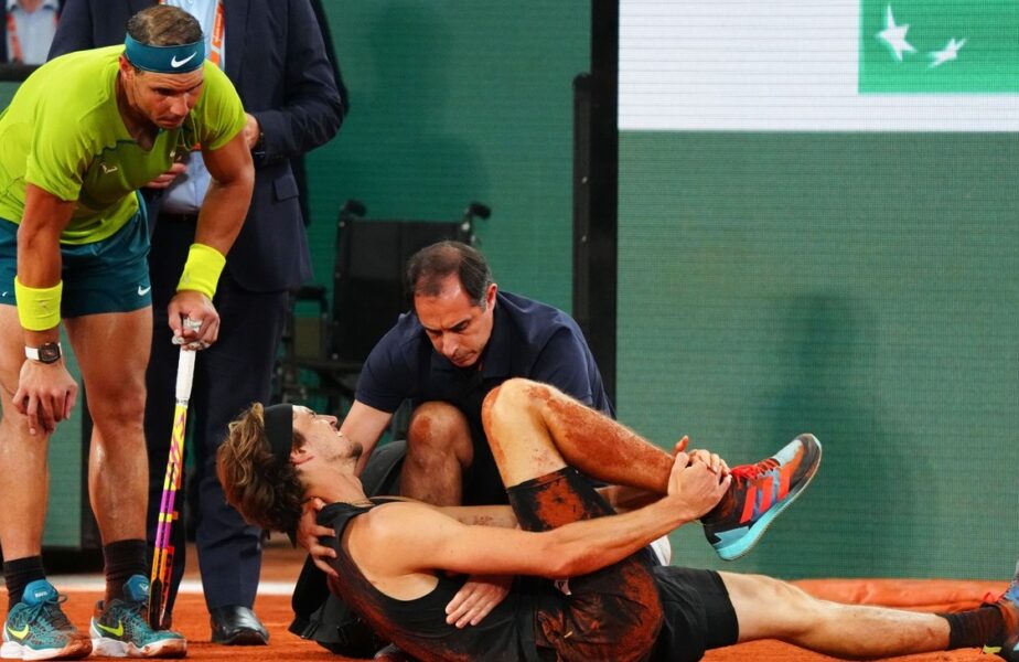 Alexander Zverev, prima reacție după accidentarea horror de la Roland Garros 2022. Anunțul făcut de german
