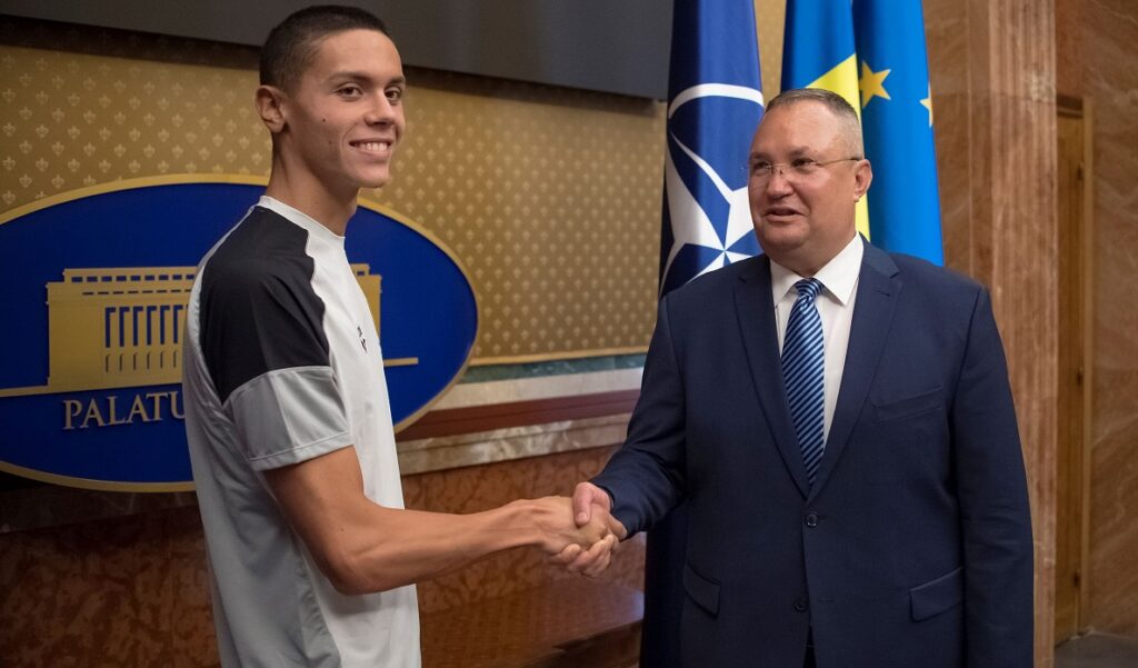 David Popovici, într-o întâlnire cu premierul Nicolae Ciucă