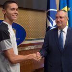 David Popovici, într-o întâlnire cu premierul Nicolae Ciucă