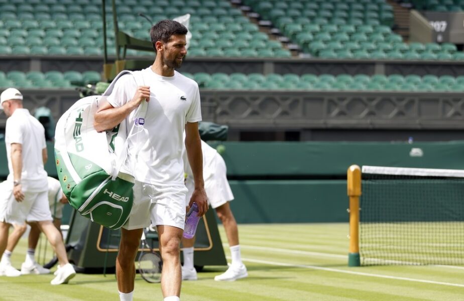 Novak Djokovic se antrenează înainte de Wimbledon 2022