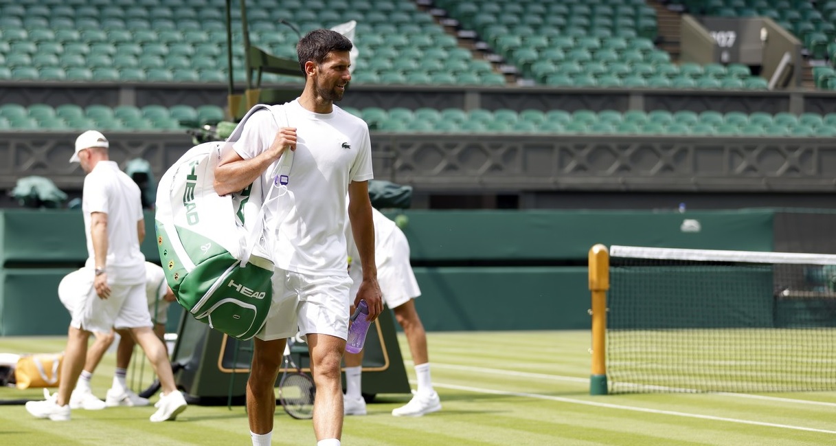 Novak Djokovic se antrenează înainte de Wimbledon 2022
