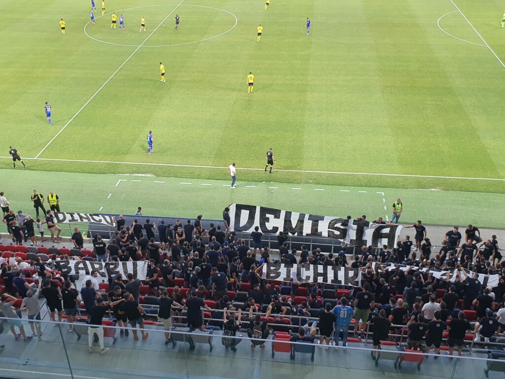 Fanii CSA Steaua au cerut demisii