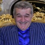 Gigi Becali, în timpul unui eveniment