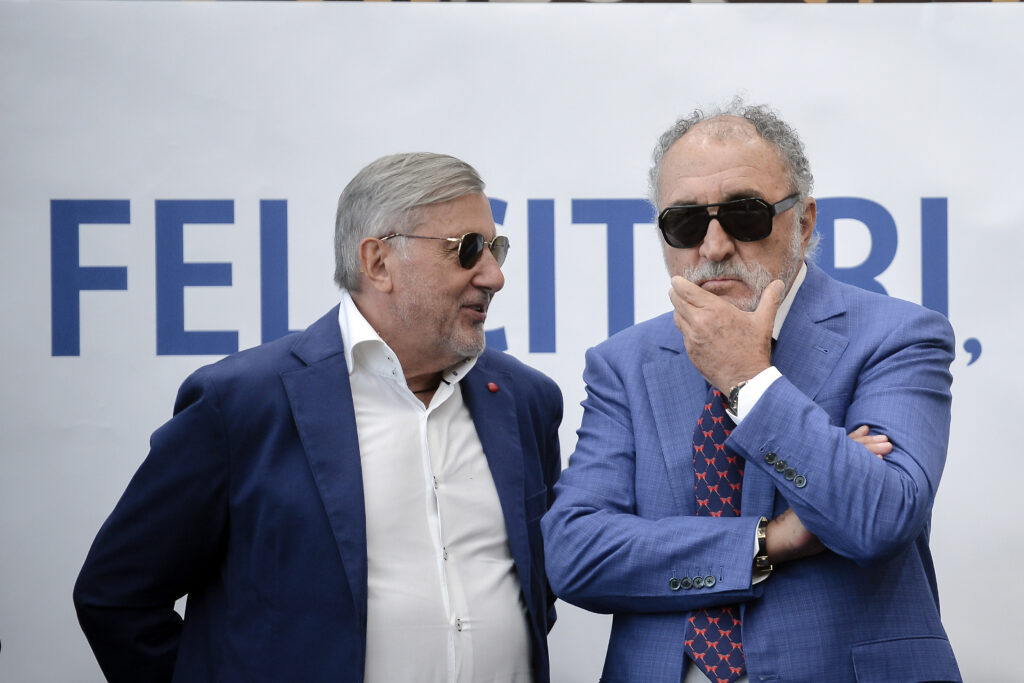 Schimbări majore în topul averilor celor mai bogați români. Ce a pățit Ion Tiriac și cine e afaceristul care a pierdut 1.4 miliarde de dolari!