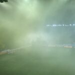 Atmosferă electrizantă la Petrolul – FCSB! Meciul a fost întrerupt din cauza fumigenelor. Coregrafie magică afișată de fanii ploieșteni
