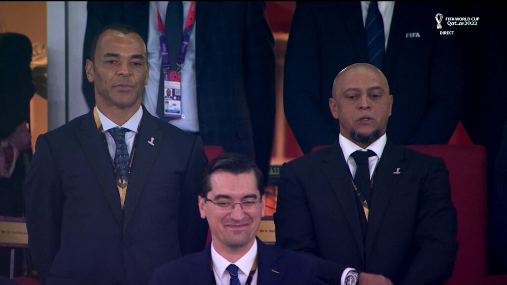 CM 2022 | Imagini fabuloase cu Răzvan Burleanu la meciul Brazilia – Elveţia. Cum a fost surprins lângă două legende ale Selecao
