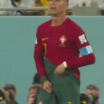 CM 2022 | Moment bizar cu Cristiano Ronaldo! Starul portughez a scos ceva din pantaloni și a început să mănânce, în meciul cu Ghana