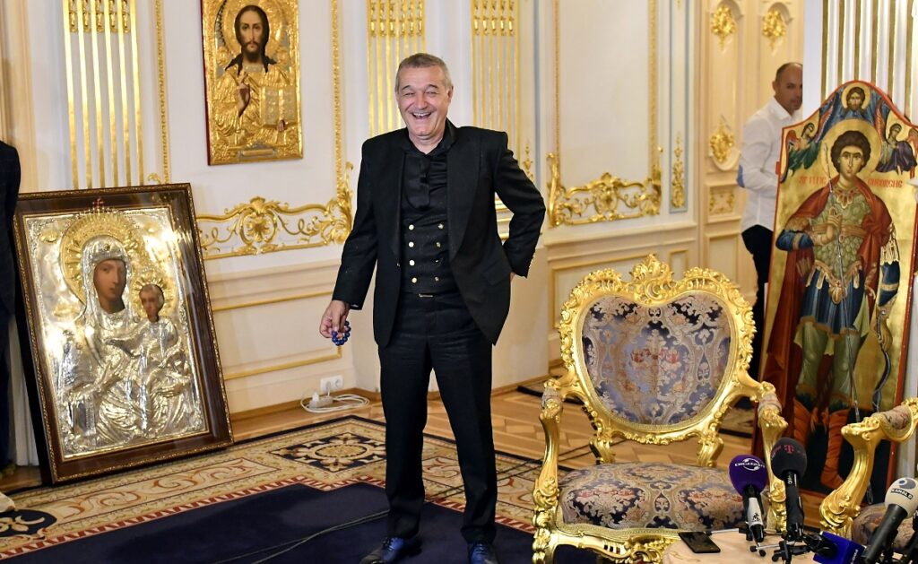 Cătălin Botezatu, impresionat de stilul vestimentar al lui Gigi Becali
