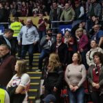 Rafael van der Vaart, spectator de lux la Rapid – Buducnost 39 – 29! Imagini de senzație cu fostul jucător al lui Real Madrid, în sala Polivalentă