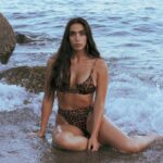 Cine este Ellynora, artista criticată dur pentru modul în care a intonat imnul Angliei înaintea meciului cu Italia. „Nu a fost vina mea!”