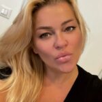 Prima mare iubire a lui Sabin Ilie arată uimitor la 46 de ani. Femeia celebră e de o frumuseţe răpitoare