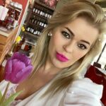 Prima mare iubire a lui Sabin Ilie arată uimitor la 46 de ani. Femeia celebră e de o frumuseţe răpitoare