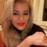 Prima mare iubire a lui Sabin Ilie arată uimitor la 46 de ani. Femeia celebră e de o frumuseţe răpitoare