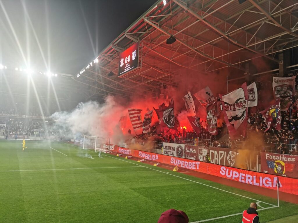 Atmosferă de senzaţie la Rapid - Farul