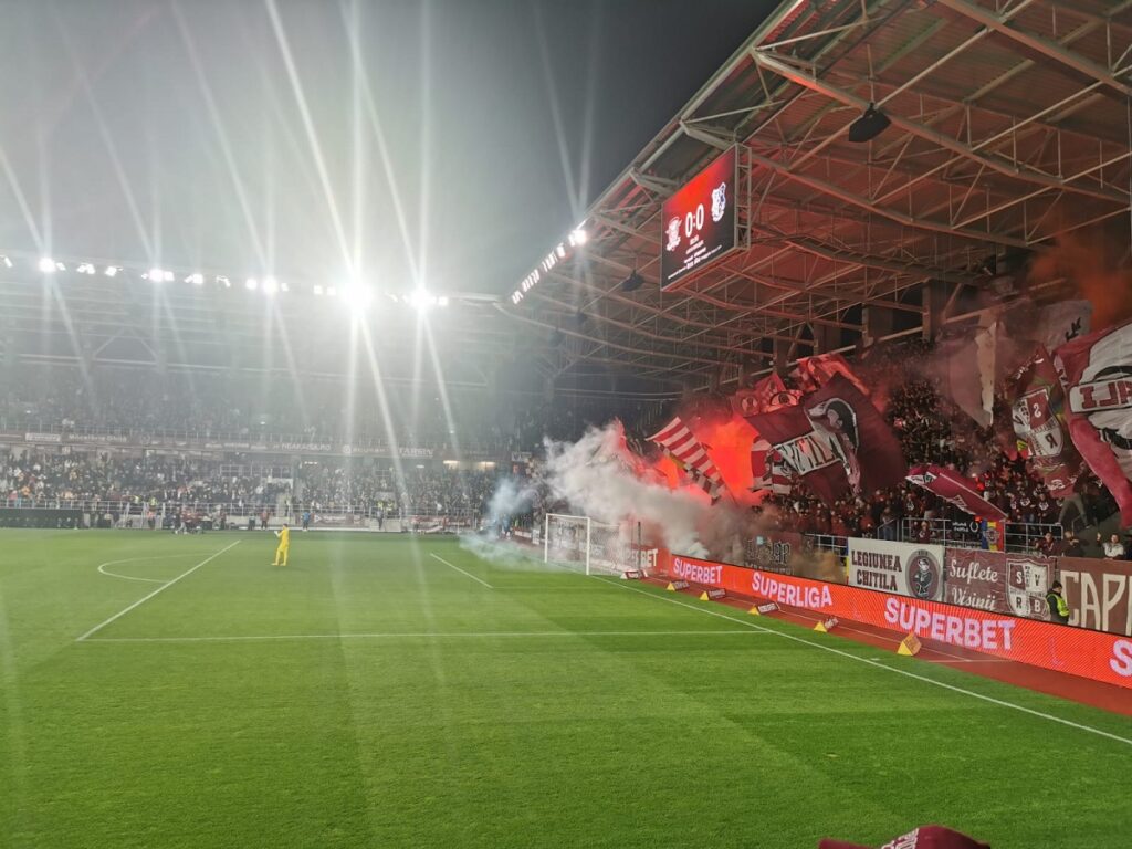 Atmosferă de senzaţie la Rapid - Farul